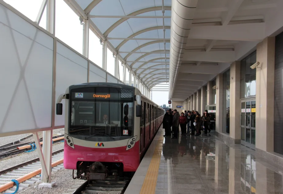 Sabahdan metronun “Bakmil” stansiyasında qatarların hərəkət cədvəli dəyişdirilir AZƏRTAC