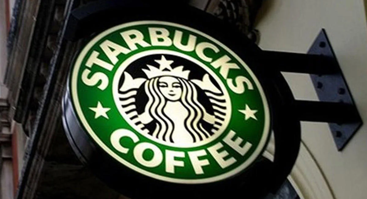 В Южной Корее открылся Starbucks с видом на КНДР