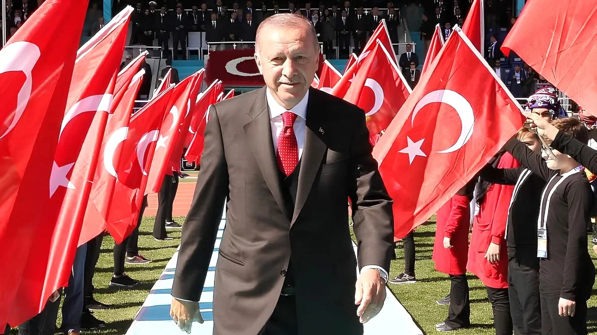 Ərdoğanın onu qarşılama şəkli diqqət çəkdi Türkiyə tarixində ilk yaşandı