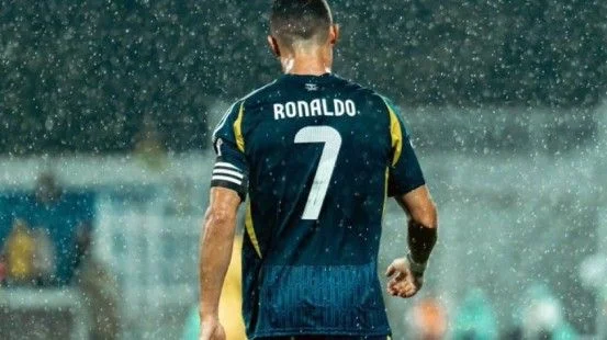 Ronaldo özünün dünya rekordunu YENİLƏDİ