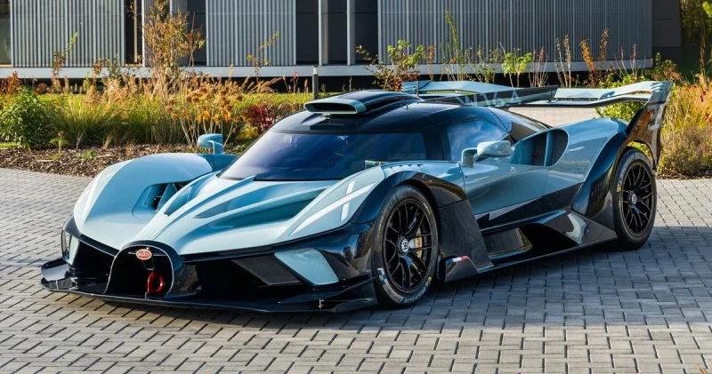 Sonuncu model Bugatti Bolide təqdim olundu