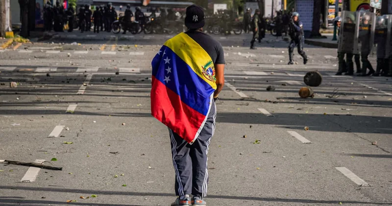 Venesuela ABŞ dan öz hava məkanına hörmət etməyi tələb edir