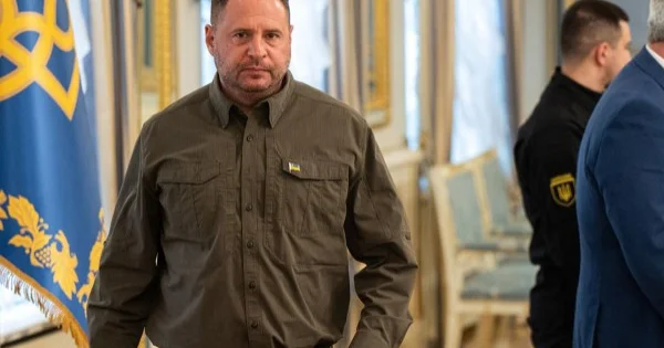 Yermakın yerinə onu təyin etdi