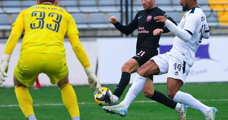 Sabah 3 xalı 3 qolla qazandı GENİŞ İCMAL