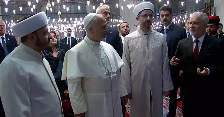 Roma Papası Sultan Əhməd məscidində FOTOLAR