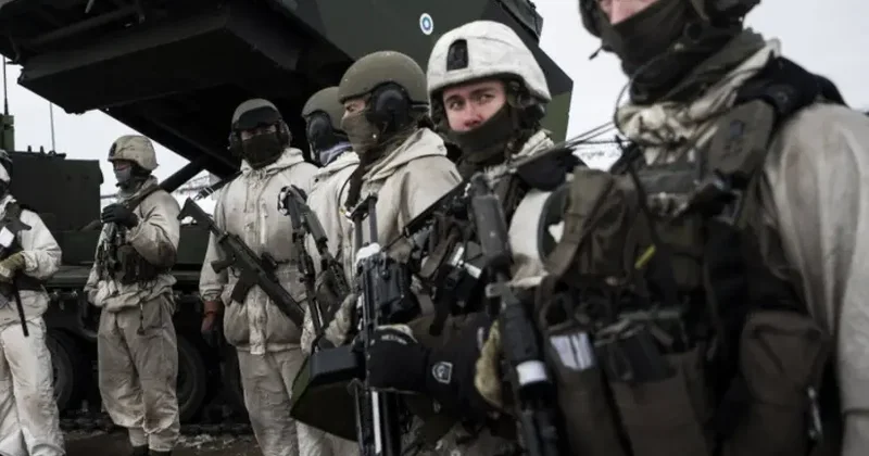 Finlandiya və Böyük Britaniya Rusiya sərhədi yaxınlığında təlimlər keçirir