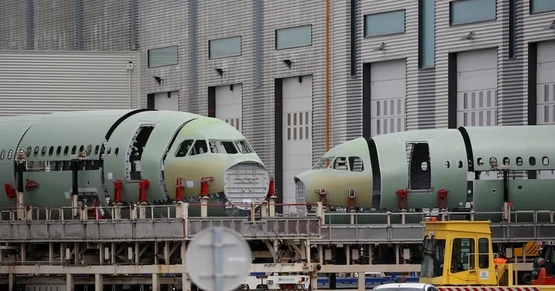 Reuters : Airbus dünya üzrə A320 təyyarələrinin yarısını geri çağırır