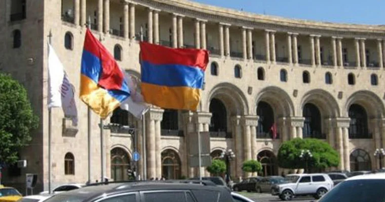 Xaricdəki “artsax nümayəndəliyi” “Separatçılar sülhə mane ola bilməyəcək!” Deputat