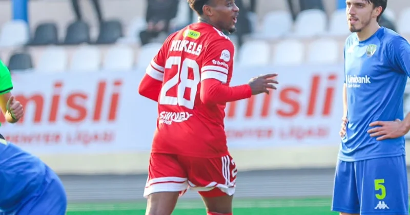 Лерой МИККЕЛЬС: Я сделал это в стиле Роналду