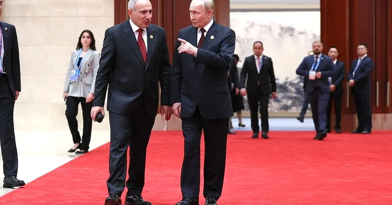 Zamanı gələndə qisas alacaq: Putin Paşinyanın xəyanətini unutmayacaq