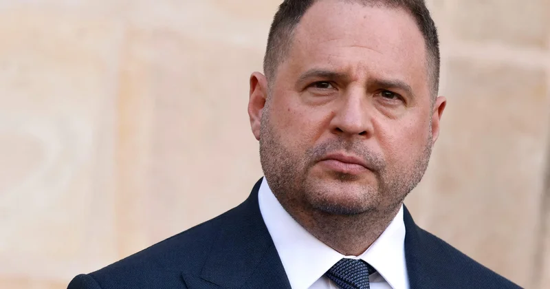 Deputat Andrey Yermakdan danışdı