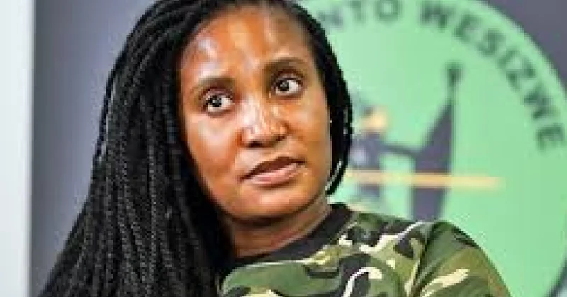 Отправлявшая воевать африканцев в Украину дочь экс президента ушла со всех постов