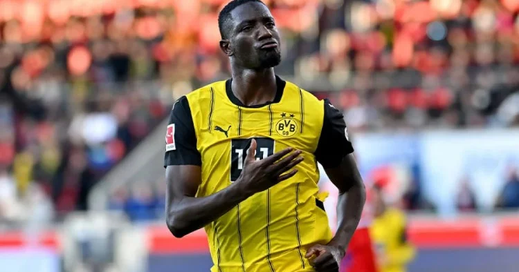 Borussiya nın futbolçusu yalnız 7 top klubda oynamağa razıdır 50 milyon avroya