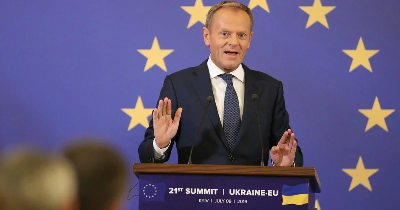 Tusk: NATO Qərbi sovet aqressiyasından, yəni Rusiyadan müdafiə etmək üçün yaradılıb
