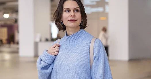 Dizayner həmişə dəbdə olan geyimlərin adını çəkdi...