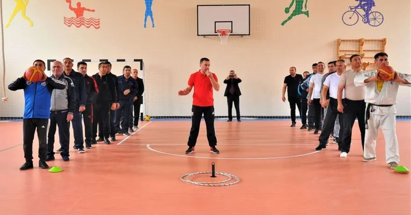 Əlavə işlər, sıfır ödəniş: Fiziki tərbiyə müəllimlərini nə gözləyir? VİDEO