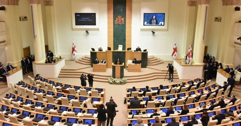 Gürcüstan parlamenti gələn ilin dövlət büdcəsi layihəsinə bir sıra düzəlişlər edib
