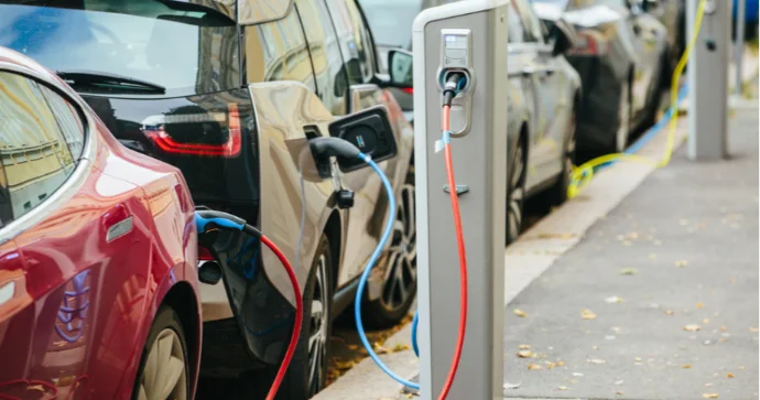 Avropa və Azərbaycanda elektromobillik hansı səviyyədədir?