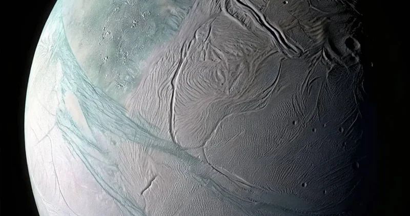 Saturnun gizli okeanı: Həyat axtarışında yeni bir dövr