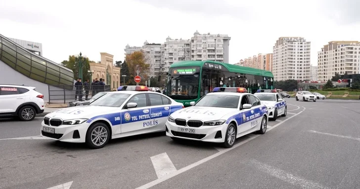Полиция Баку проводит рейды по соблюдению правил дорожного движения
