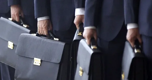 İcra başçıları müavin axtarır SİYAHI