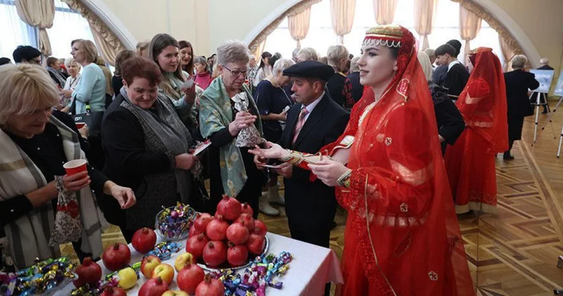 Belarusda “Nar bayramı” keçirilib