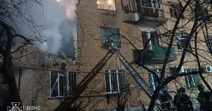 Комбинированный удар РФ по Киеву и области привел к человеческим жертвам