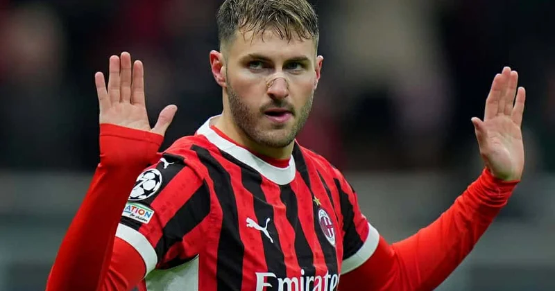 Ximenes Milan ı İngiltərə klubuna dəyişir SON DURUM