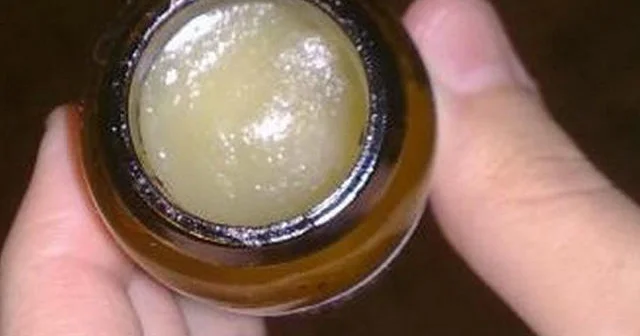 Dərini tər təmiz edən 60 qəpiklik vasitə