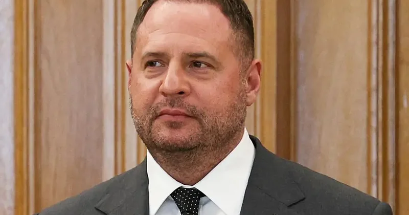 “Təkcə Yermakın istefası yox, sistemin yenidən qurulması vacibdir” Poturayev