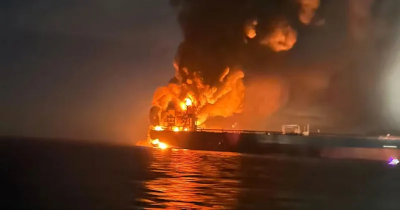 Qara dənizdə pilotsuz dəniz vasitələrinin hücumuna məruz qalan gəmi Türkiyəyə gətiriləcək