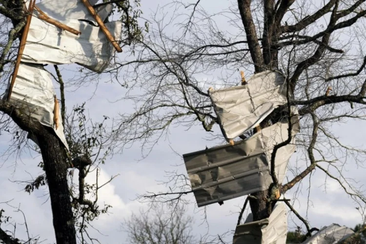 ABŞdə tornado 2 nəfərin ölümünə, 6 nəfərin yaralanmasına səbəb olub