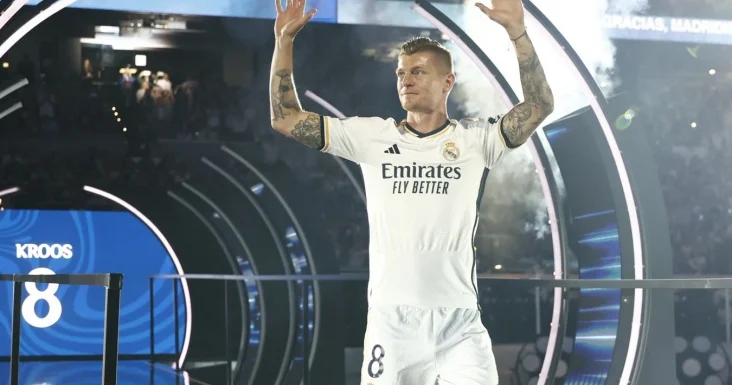 Toni Kroos vaxtilə bir yerdə oynadığı ən yaxşı futbolçunun adını açıqladı