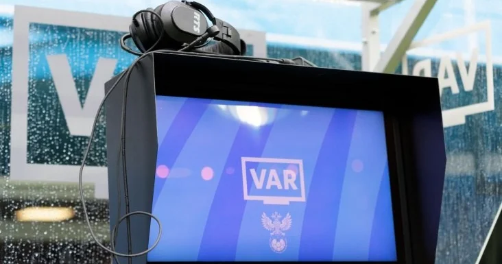 Hakimlər Komitəsi 10 hakim və VAR səhvini müəyyən etdi