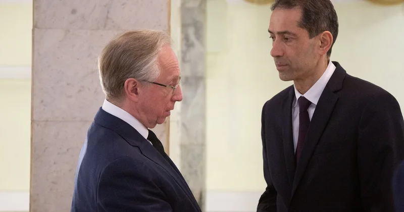 Азербайджан и Россия обсудили урегулирование последствий крушения авиалайнера AZAL Minval Politika