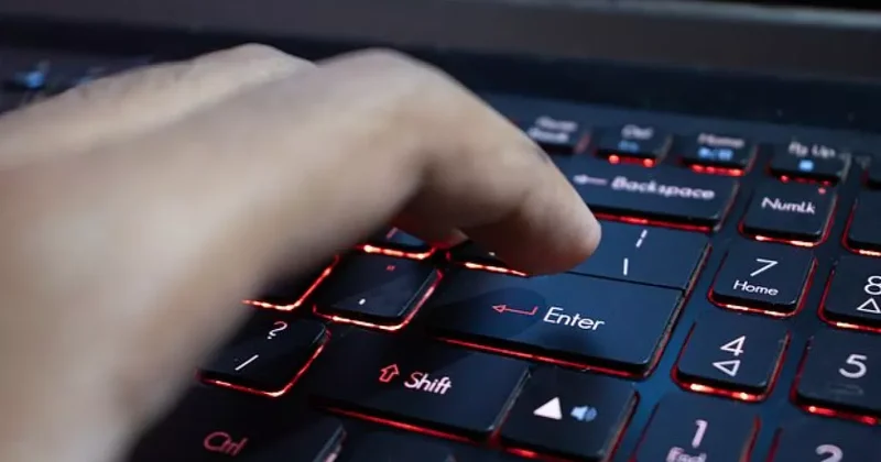 Forbes: Самыми молодыми миллиардерами в мире стали разработчики Mercor из США