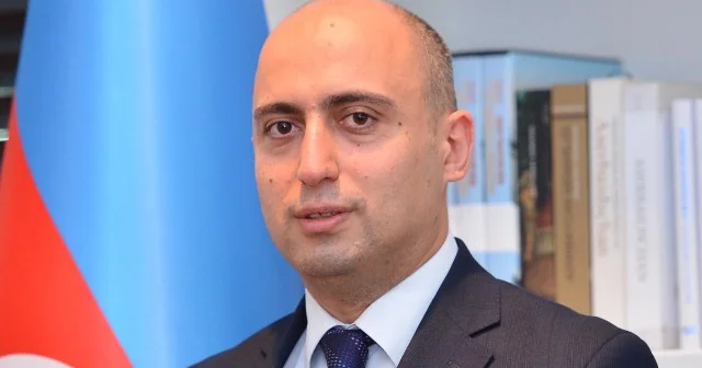 Nazir özünə yeni müşavir təyin etdi FOTO