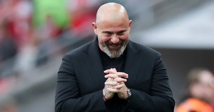 Əvvəlki iş yerinə qayıtdı