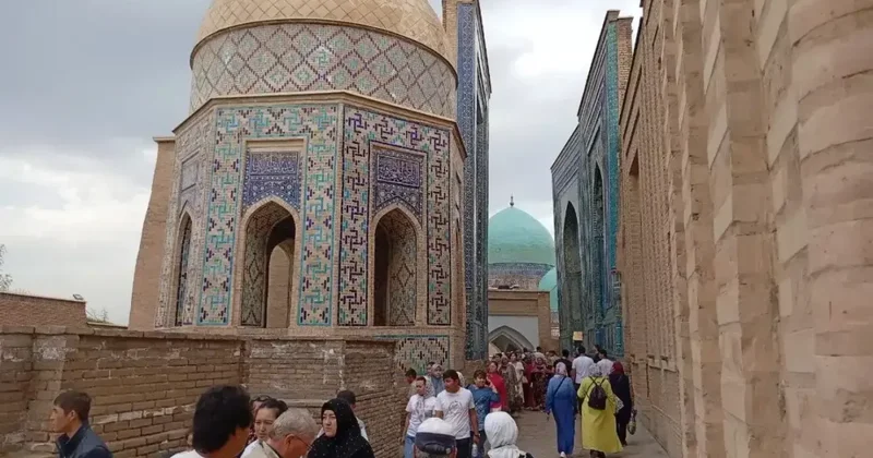 С начала года Узбекистан принял свыше 10 млн туристов