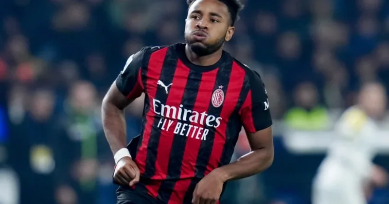 “Fənərbağça“ “Milan“ın hücumçusunu transfer etmək istəyir