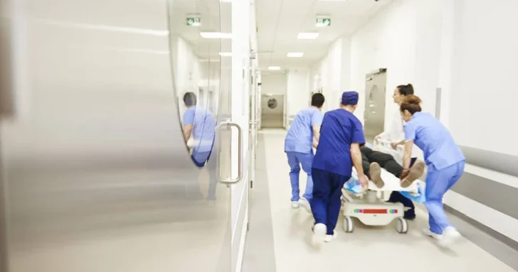 В Баку лекарства стали причиной смерти 65 летнего мужчины