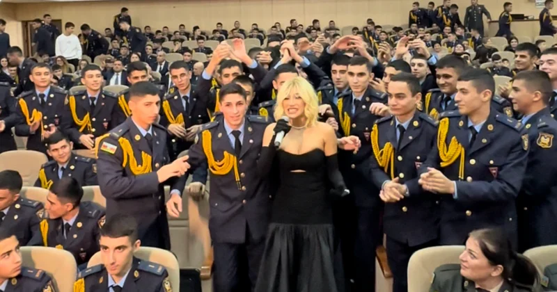 Röya Ayxan Hərbi Liseydə konsert verdi