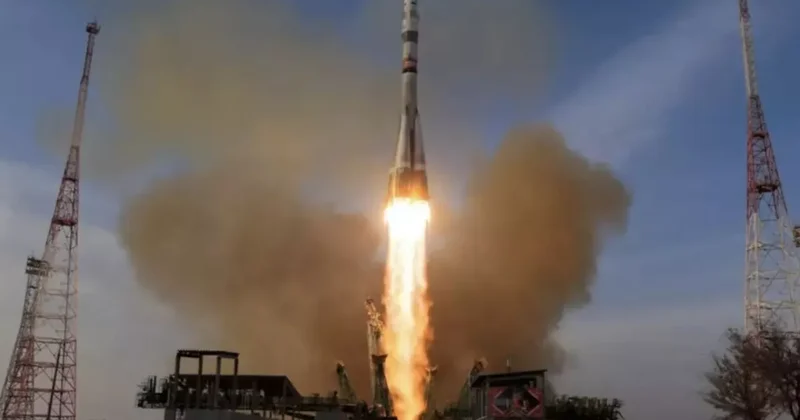 Иран запустил три спутника наблюдения с территории России