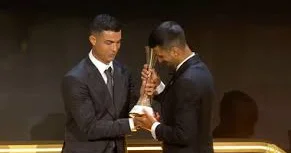 Ronaldo: Cokoviç hamı üçün nümunədir, biz oxşar yol keçmişik