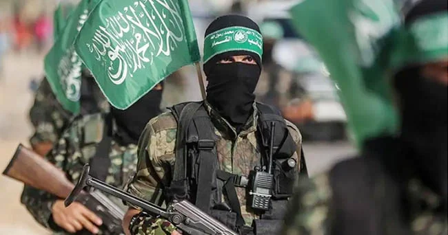 Professor: HƏMAS Qəzzada yenidən terror rejimi qurur və yeniyetmələri cəlb edir