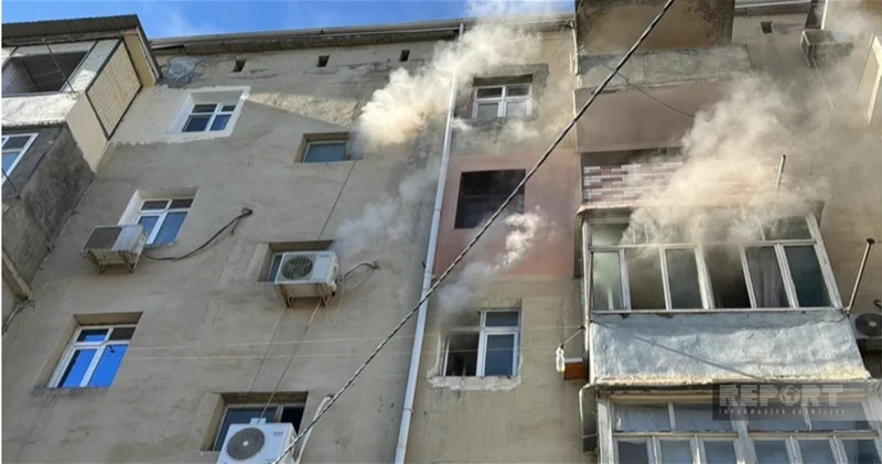 В Сумгайыте в жилом здании произошел пожар