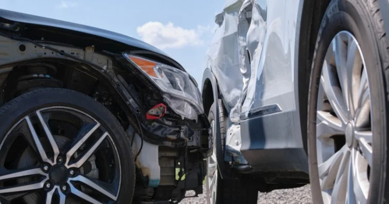 Zaqatalada maşınlar toqquşdu, yaralılar var