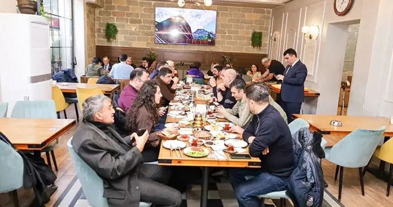 Vətən Bağı dostlarını bir araya yığdı (FOTO)