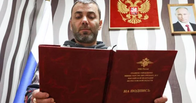 Rusiyada vətəndaşlıq andı üçün yaş həddi 14 ə endirilib