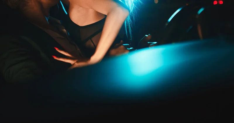 Bir kişi altı arvadı ilə evlilik vəzifələrini yerinə yetirərkən öldü